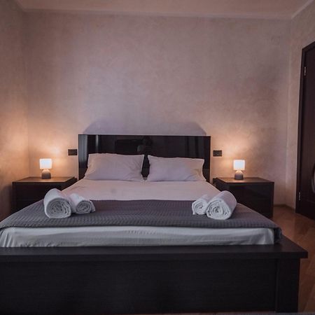 Makos Guest House Кутаиси Екстериор снимка