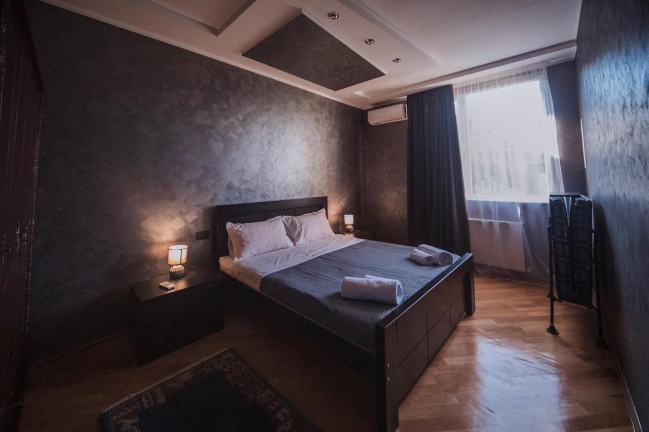 Makos Guest House Кутаиси Екстериор снимка