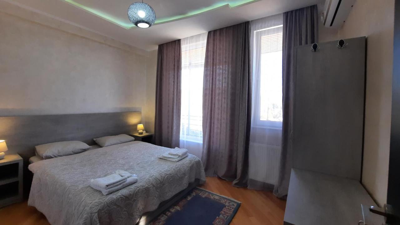 Makos Guest House Кутаиси Екстериор снимка