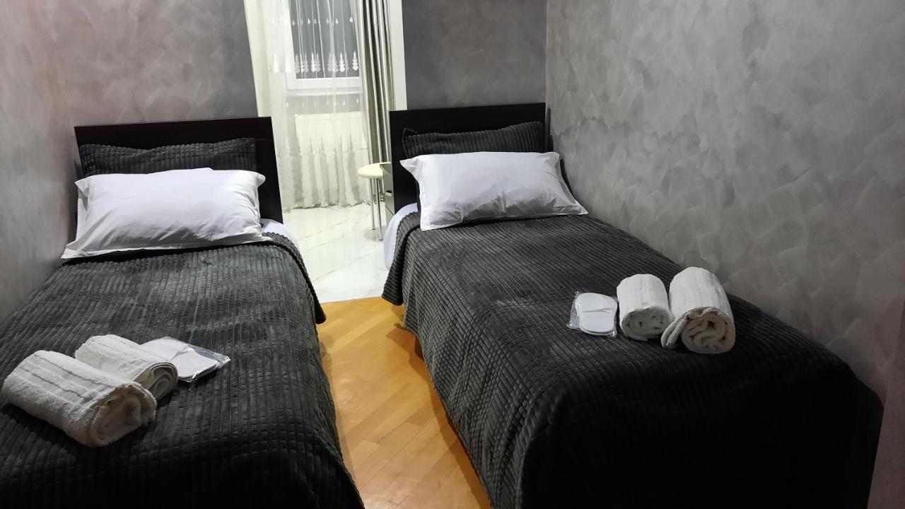 Makos Guest House Кутаиси Екстериор снимка
